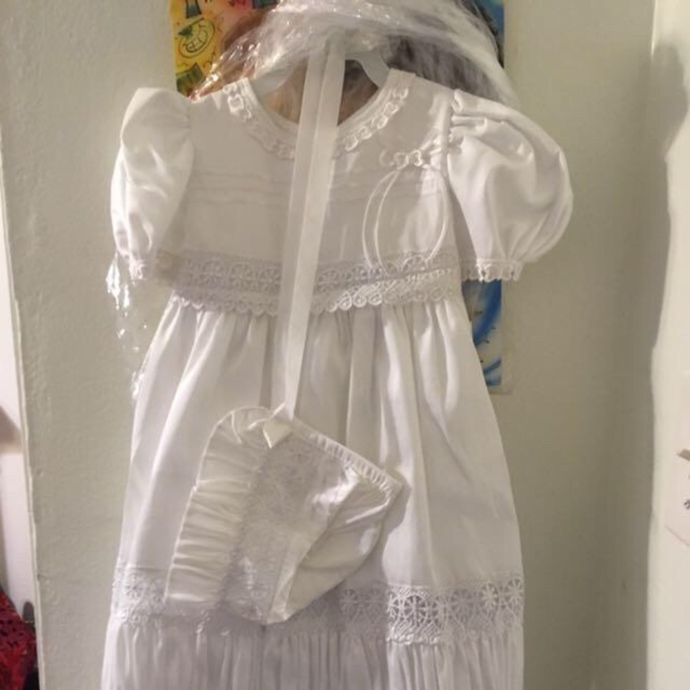 Christening Gown New 12-18 months